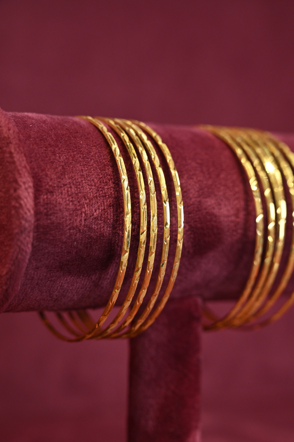 Faceted Texture Gold Bangle Set