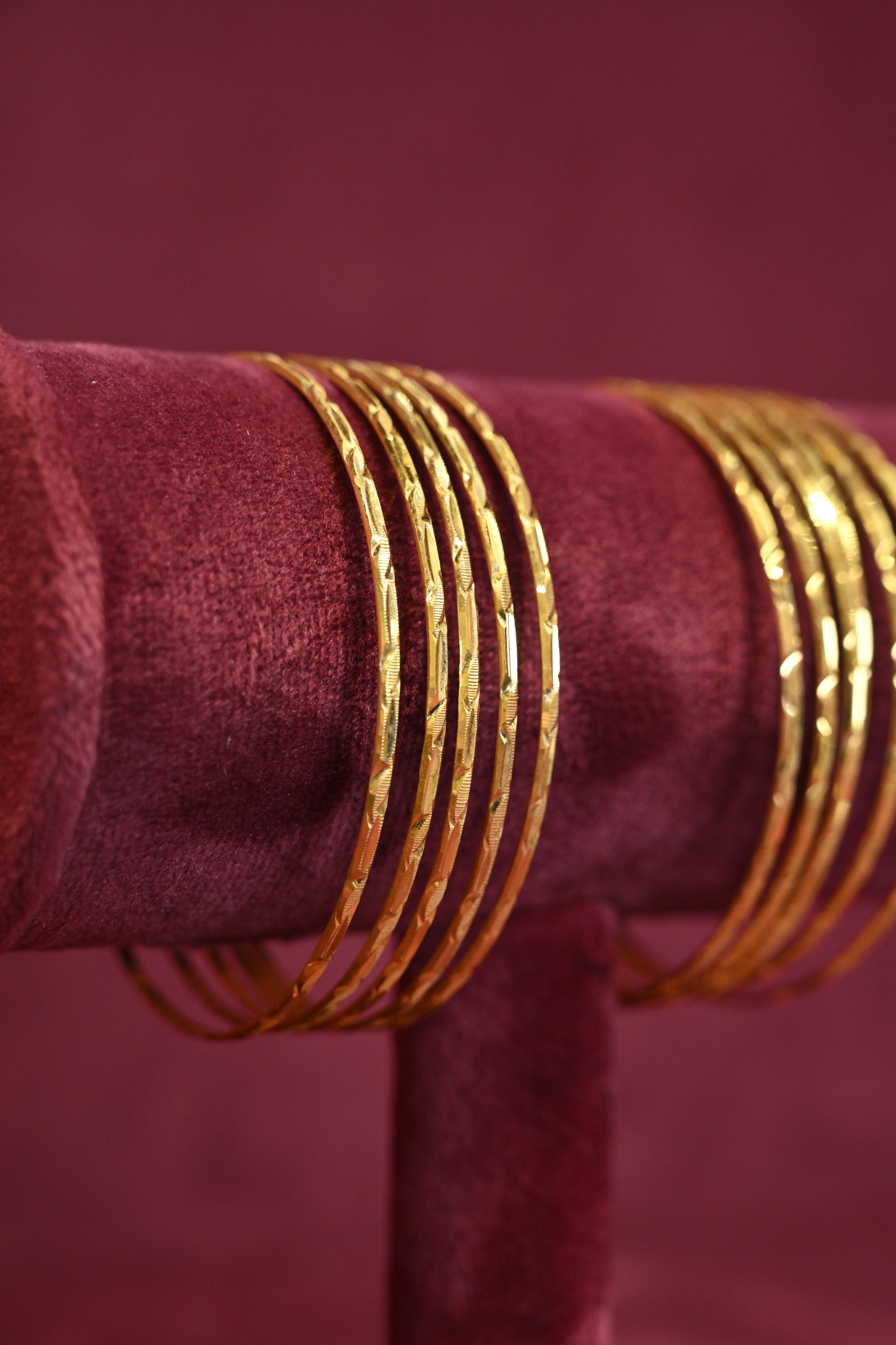 Faceted Texture Gold Bangle Set