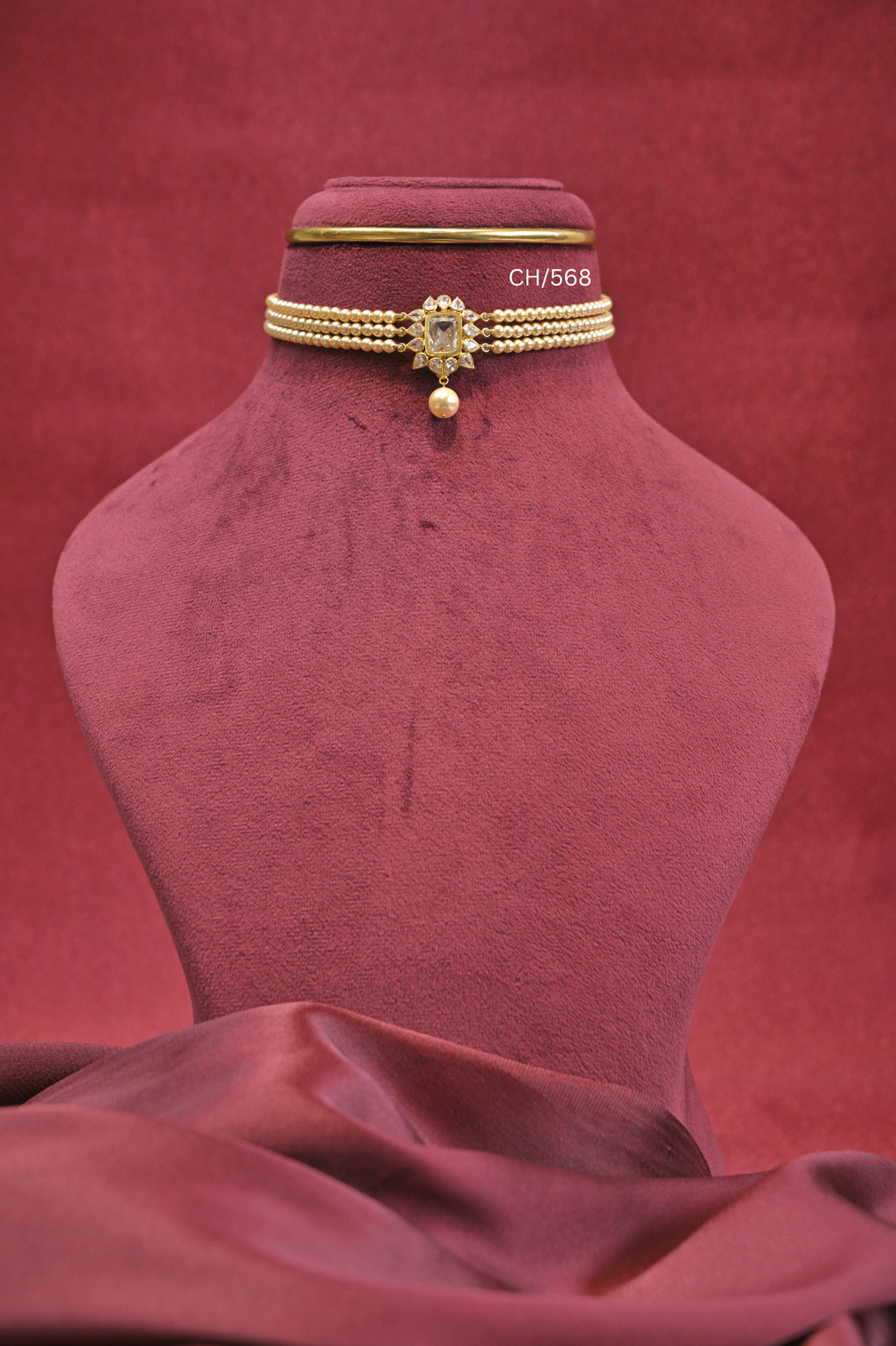 Three-Strand Pearl Choker with Radiant-Cut Solitaire Pendant | SKU: CH/568