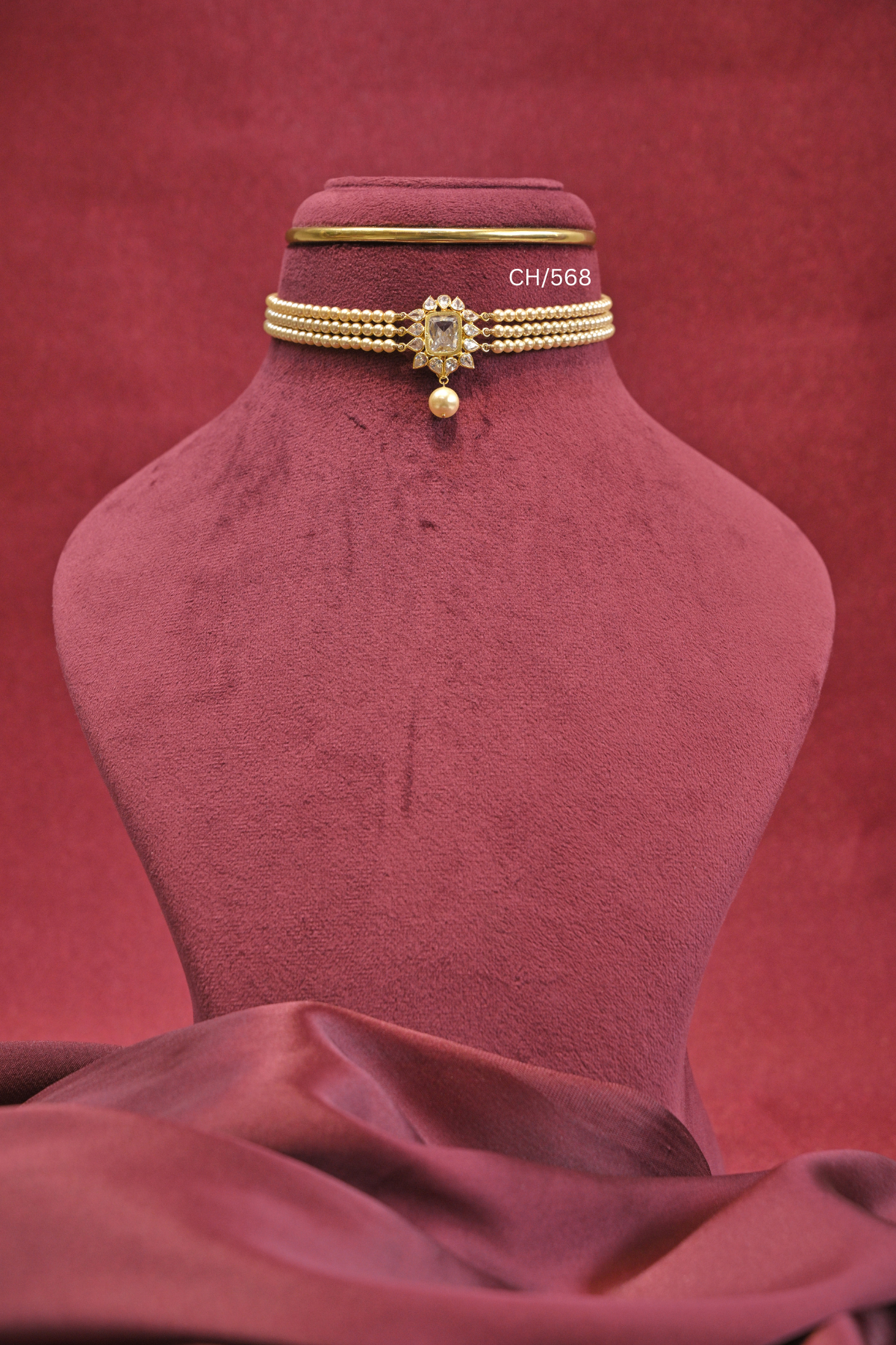 Three-Strand Pearl Choker with Radiant-Cut Solitaire Pendant | SKU: CH/568