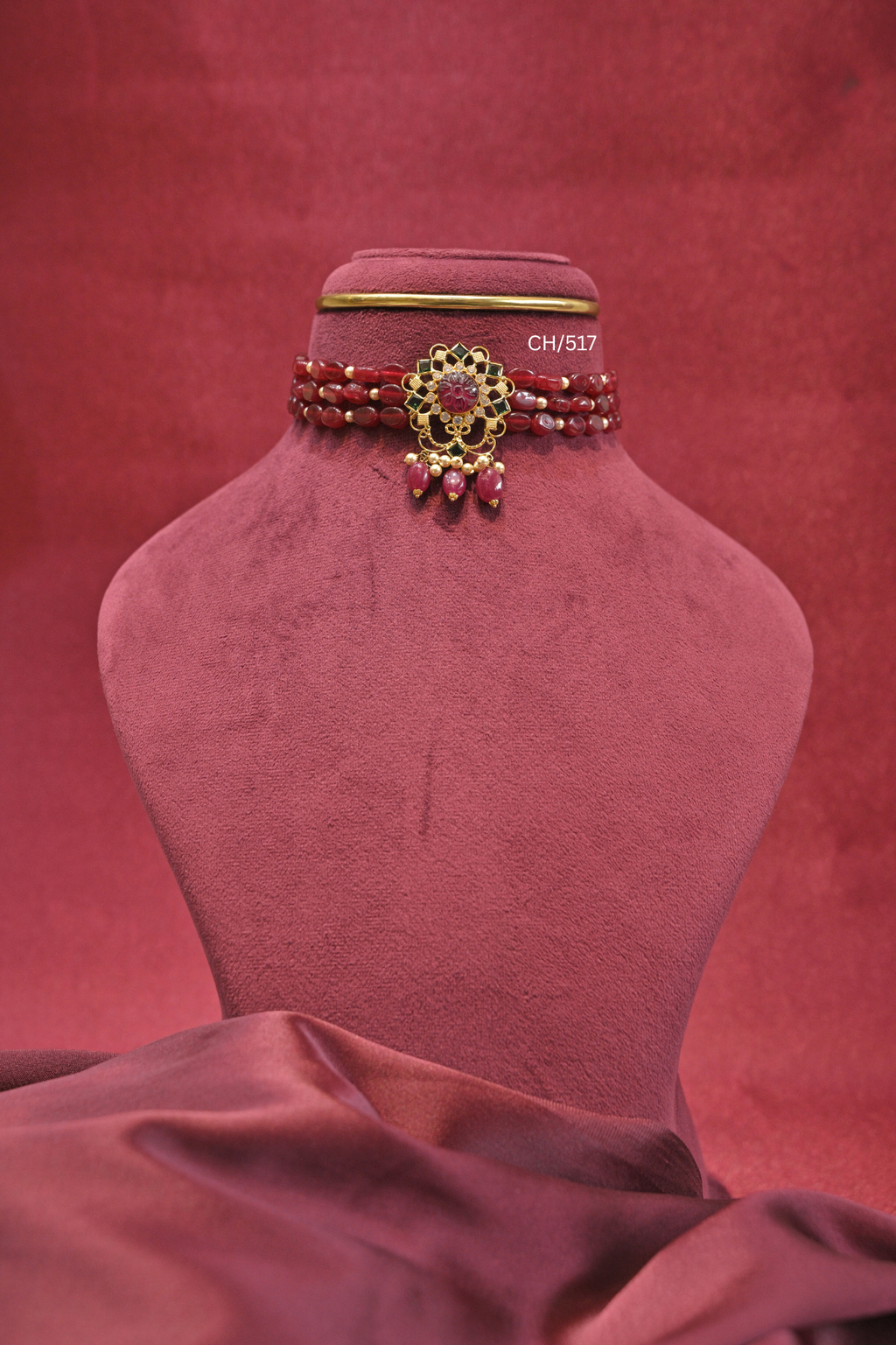 Ruby-Red Oval Bead Choker with Carved Gemstone Medallion | SKU: CH/517