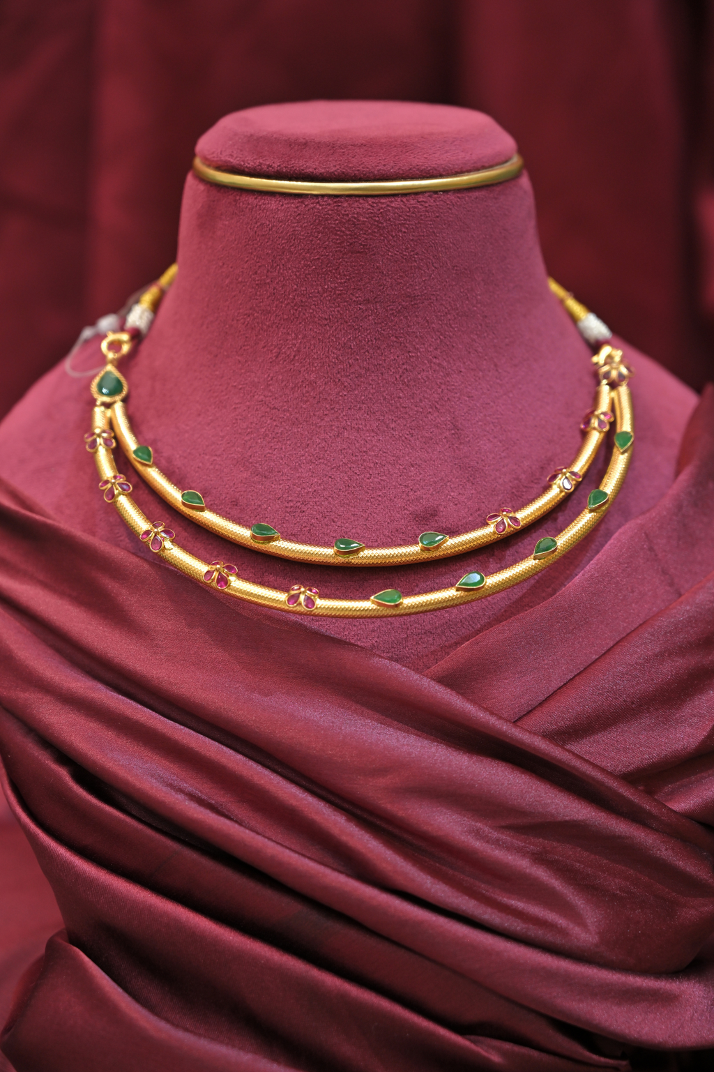 Dual Layer Green Leaf Motif Designer Necklace