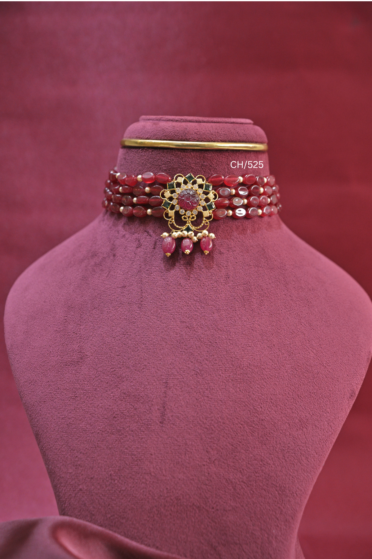 Ruby-Red Oval Bead Choker with Carved Gemstone Medallion | SKU: CH/525