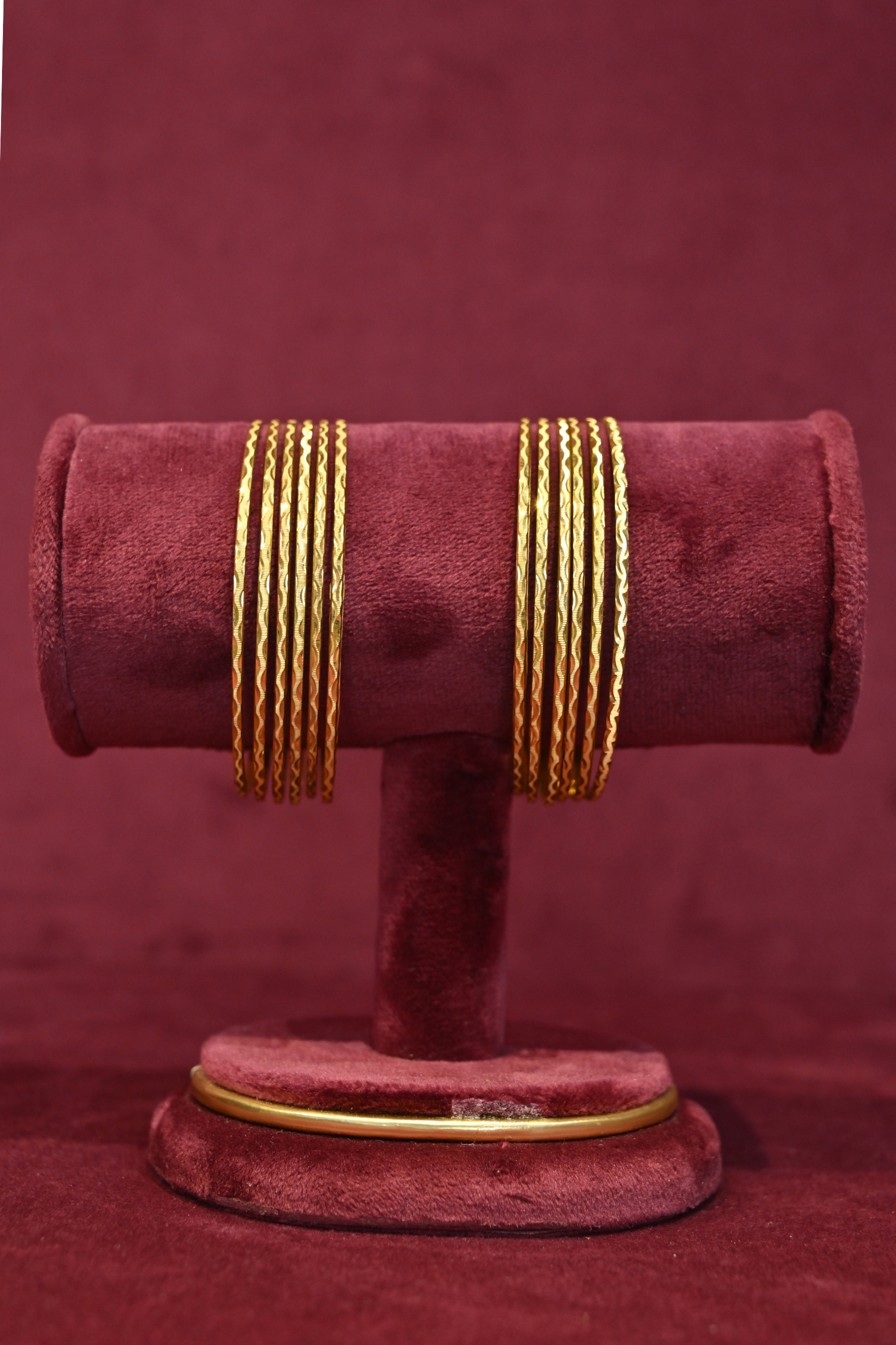 Radiant Twisted Texture Gold Bangle Set