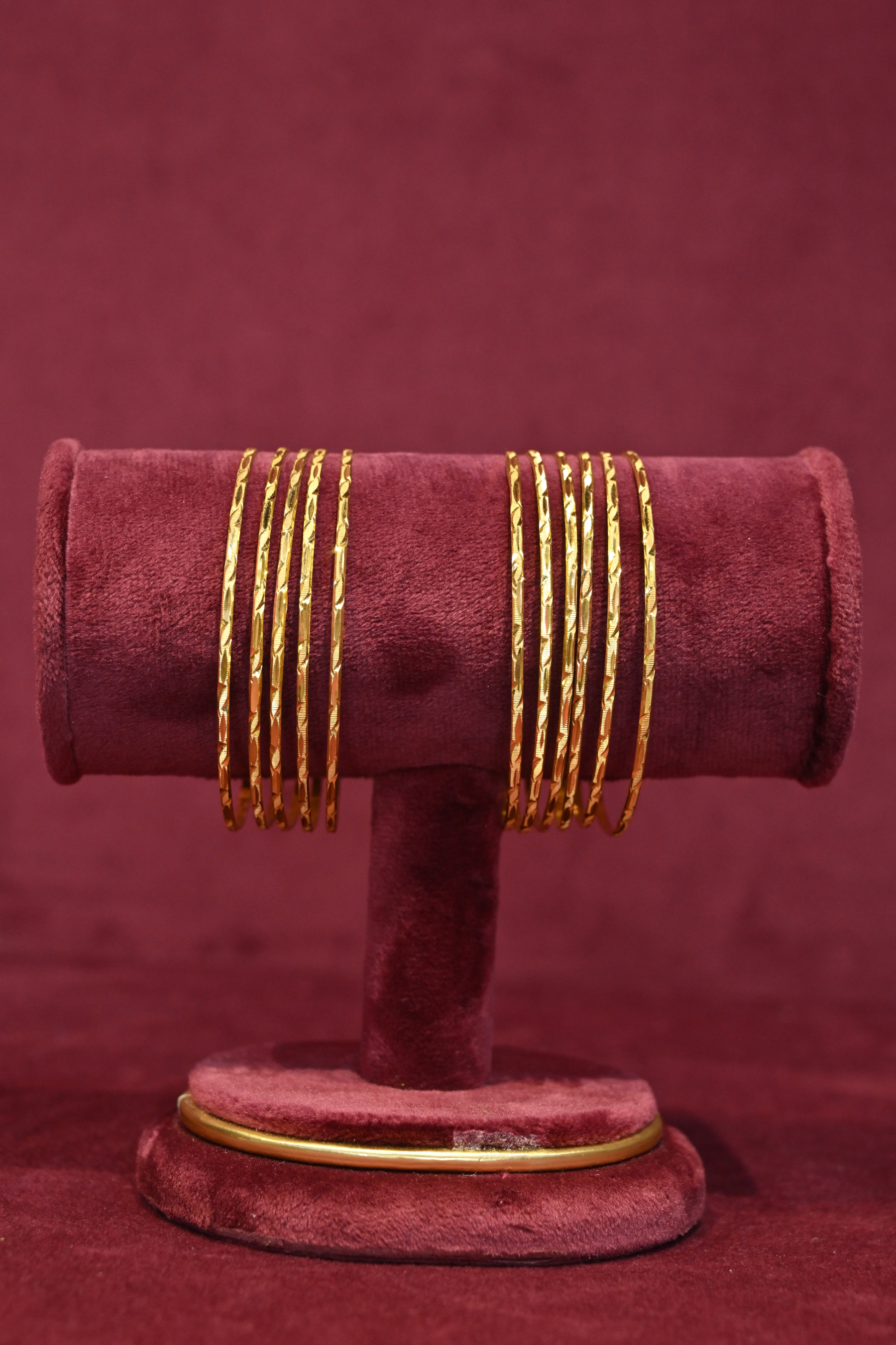 Faceted Texture Gold Bangle Set