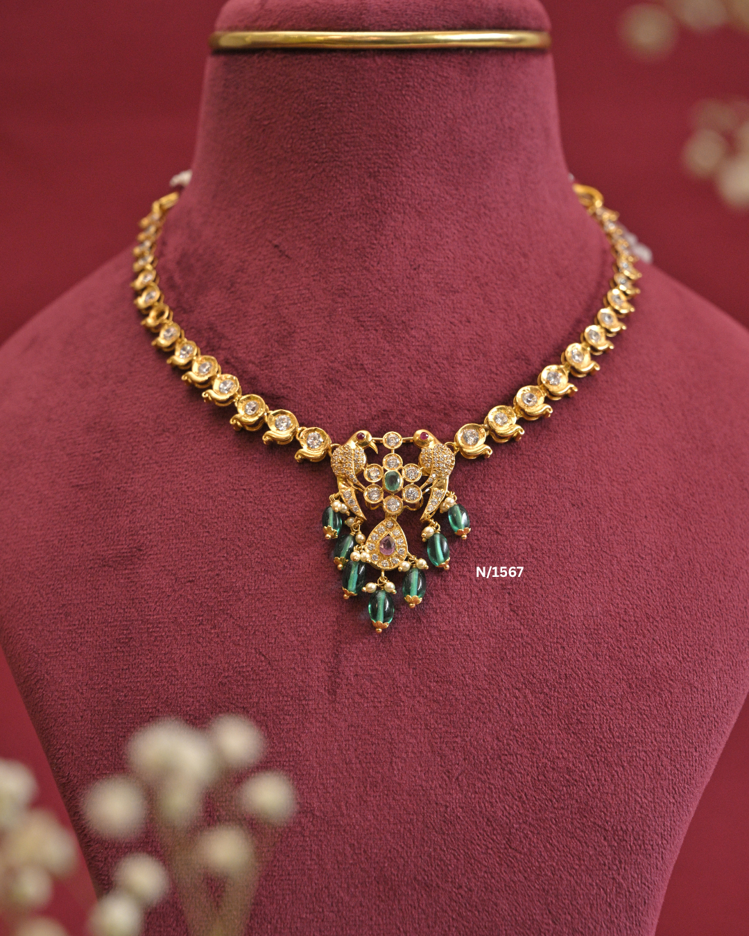 22kt Gold Paisley & Peacock Emerald Gemstone Necklace | 15.490g | SKU: N/1567