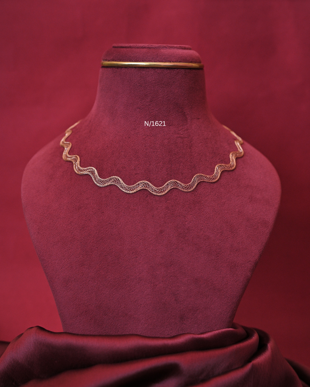 Delicate Wavy Openwork Mesh Ribbon Choker Chain | SKU: N/1621