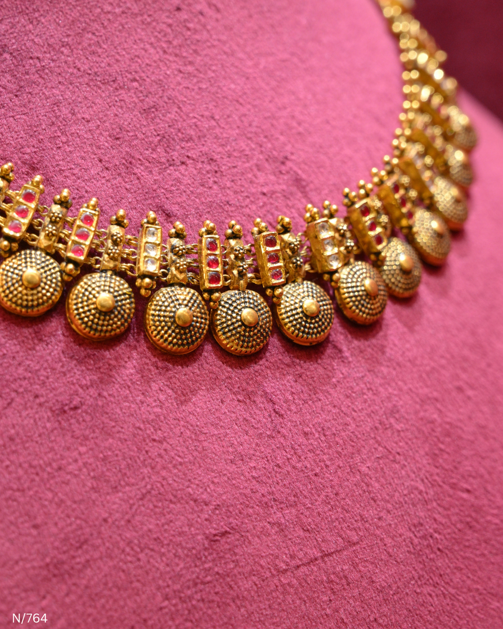 Antique Gold Temple Textured Button & Ruby Lightweight Choker | SKU: N/764