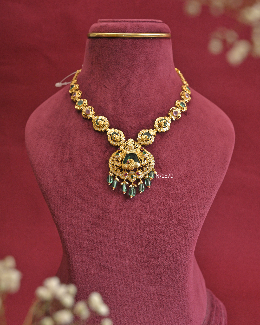 22kt Gold Imperial Peacock & Sea Green Emerald Statement Necklace | 24.97g Net | SKU: N/1579