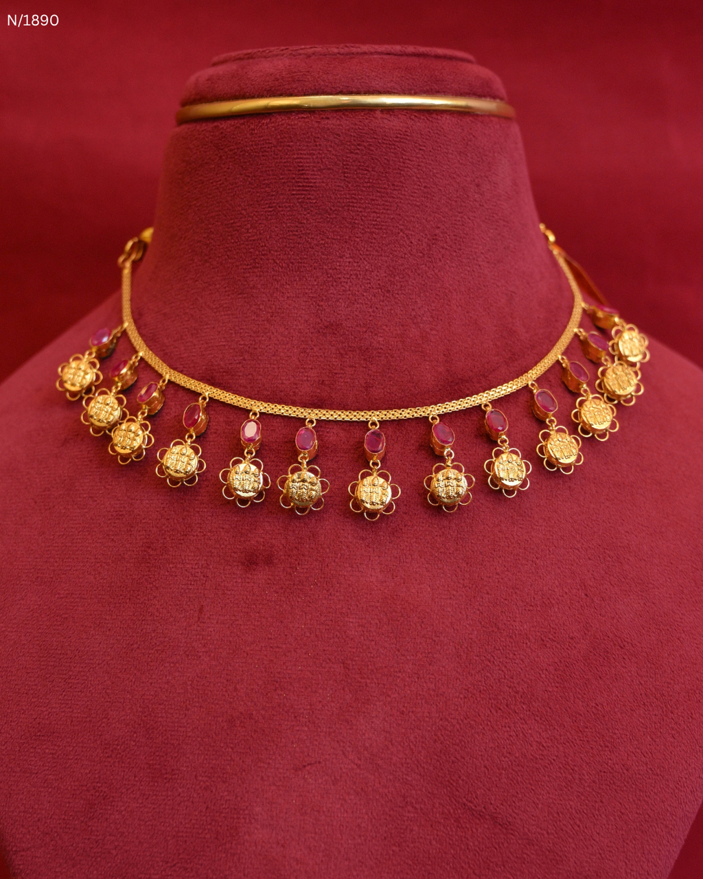 Traditional Emerald Station & Floral Ruby Cluster Dangle Choker Necklace | SKU: N/1890