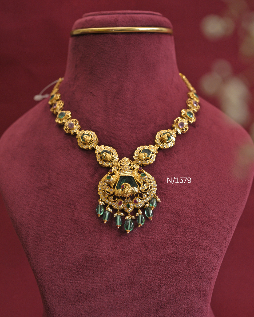 22kt Gold Imperial Peacock & Sea Green Emerald Statement Necklace | 24.97g Net | SKU: N/1579