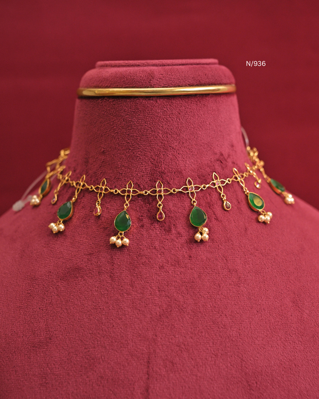 Floral Wire Lattice Necklace with Teardrop Emerald & Pearl Drops |SKU: N/936