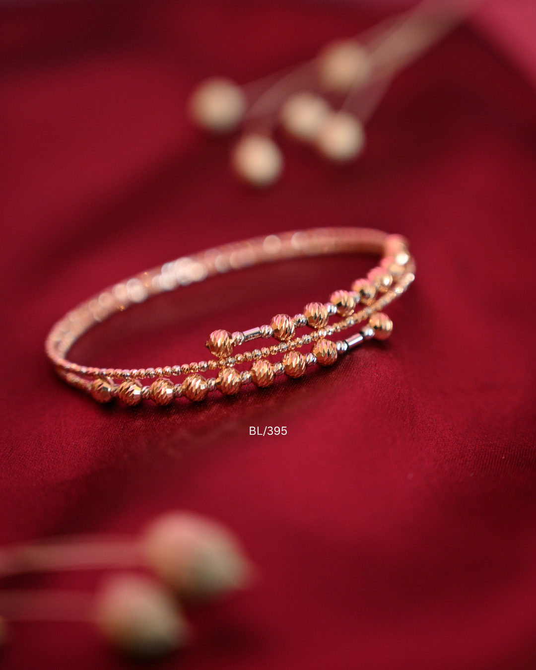 Multi-Tone Diamond-Cut Bead Flexible Wrap Spiral Bracelet | SKU: BL/395