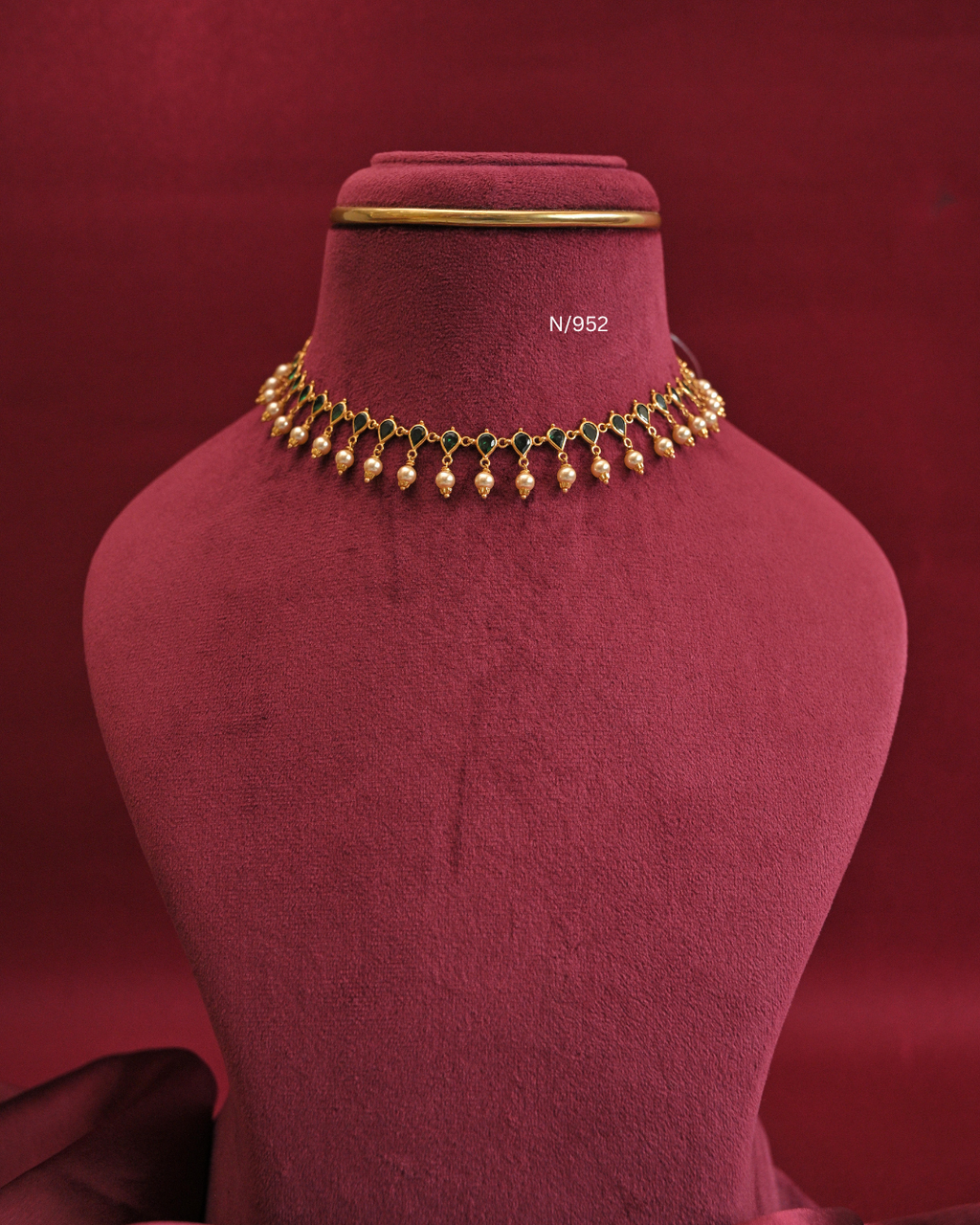 Teardrop Emerald Line Necklace with Cultured Pearl Drops | SKU: N/952
