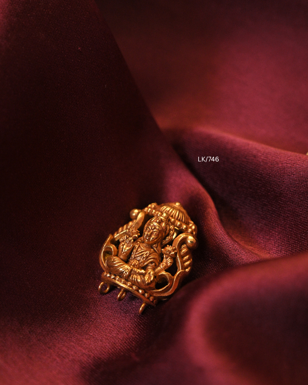 Gold Ultra-Lightweight Goddess Lakshmi Dome Arch Nakshi Temple Pendant | SKU: LK/746