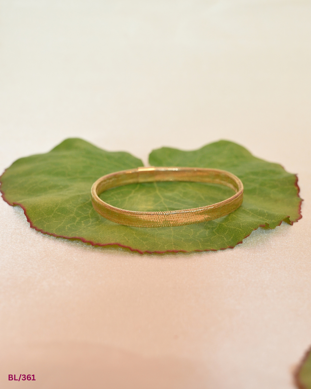 Yellow Gold Flexible Mesh Link Bracelet | SKU: BL/361