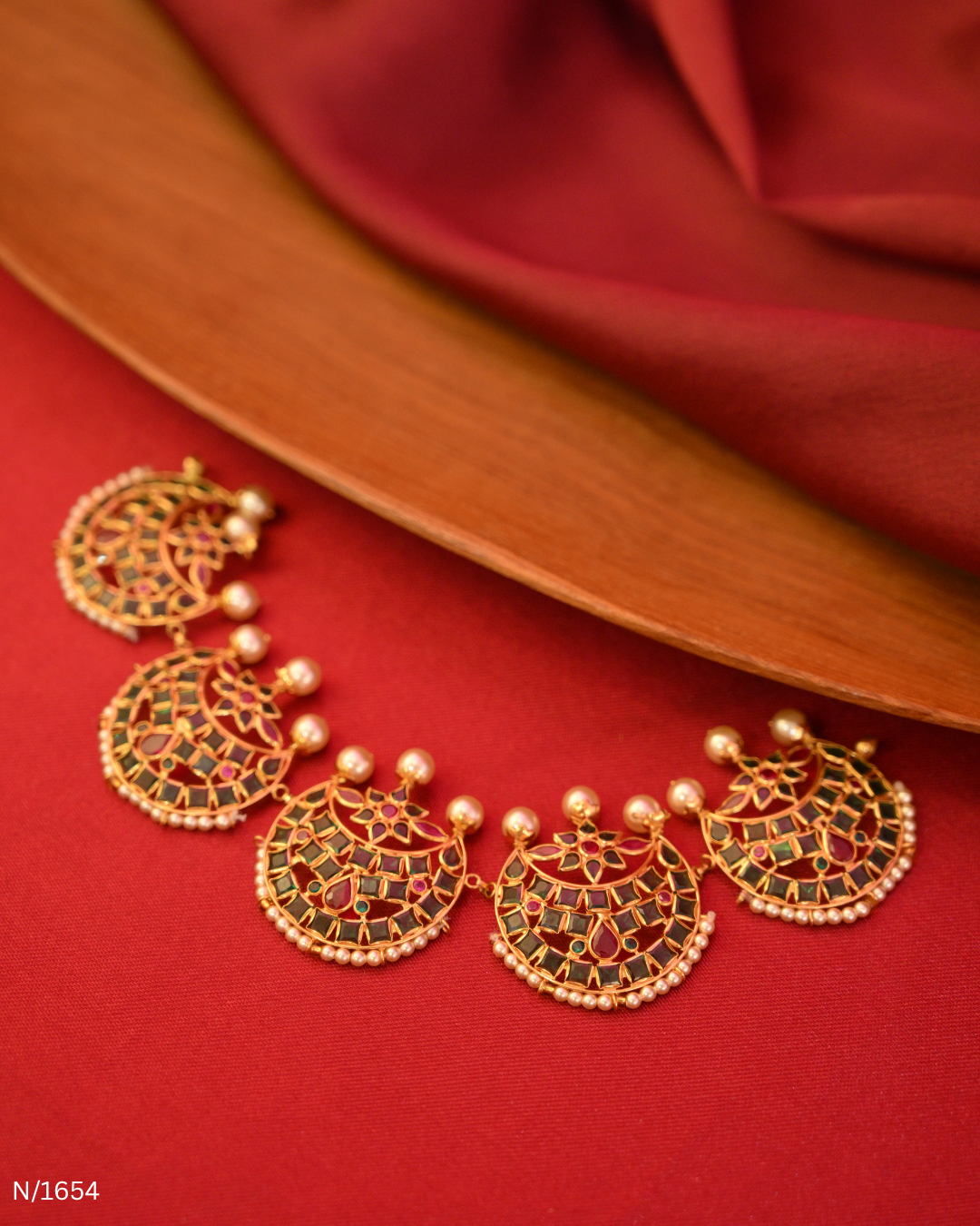 Antique Gold Temple Chandbali & Gemstone Featherlight Choker | SKU: N/1654