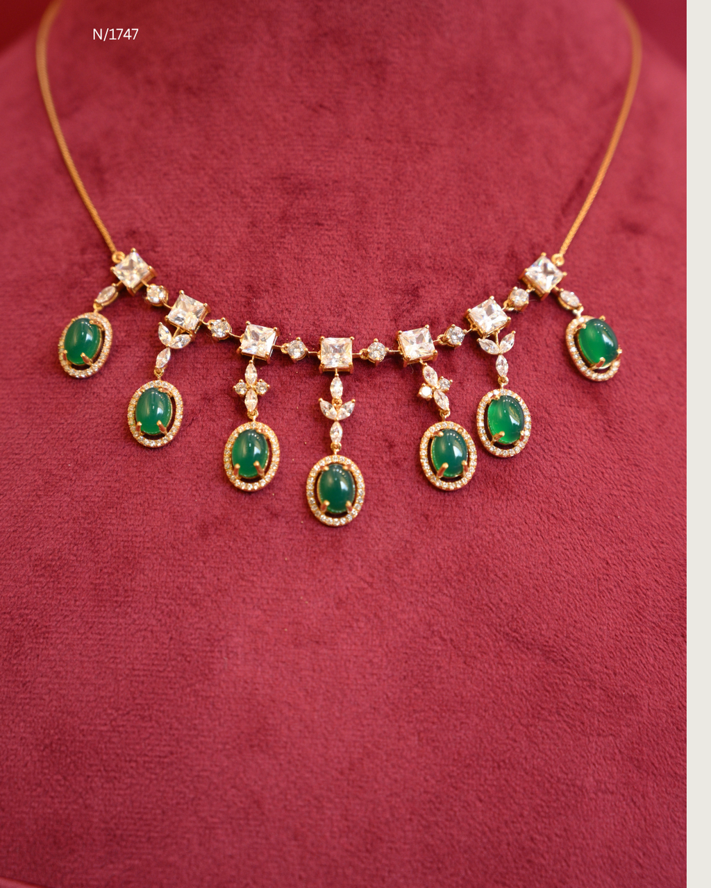 Graduated Oval Emerald Cabochon & CZ Polki Halo Fringe Necklace | SKU: N/1747