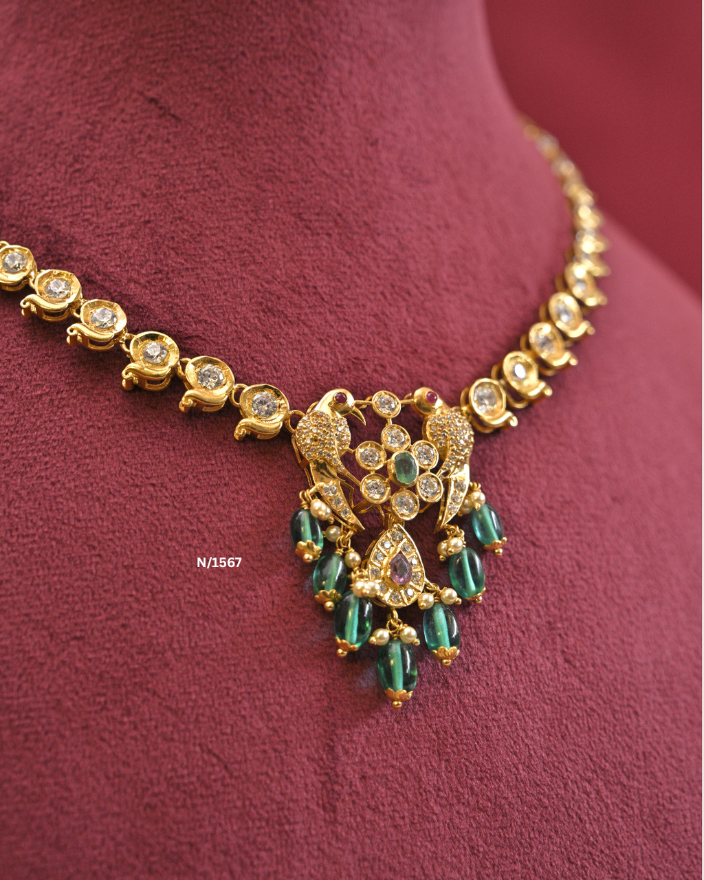 22kt Gold Paisley & Peacock Emerald Gemstone Necklace | 15.490g | SKU: N/1567