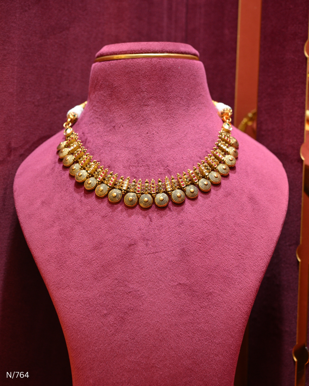 Antique Gold Temple Textured Button & Ruby Lightweight Choker | SKU: N/764