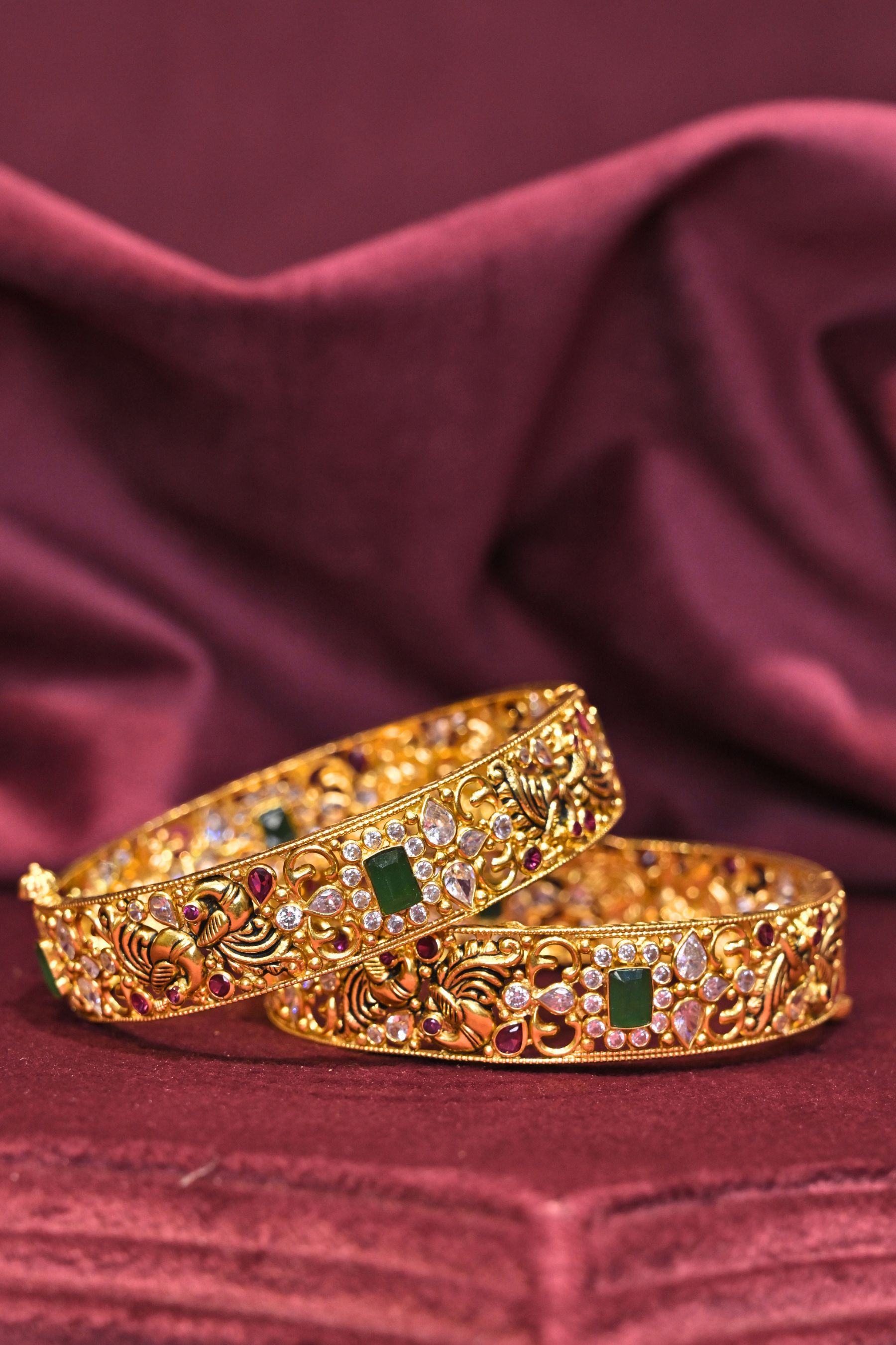 Peacock Motif Emerald Accent Designer Bangle Set