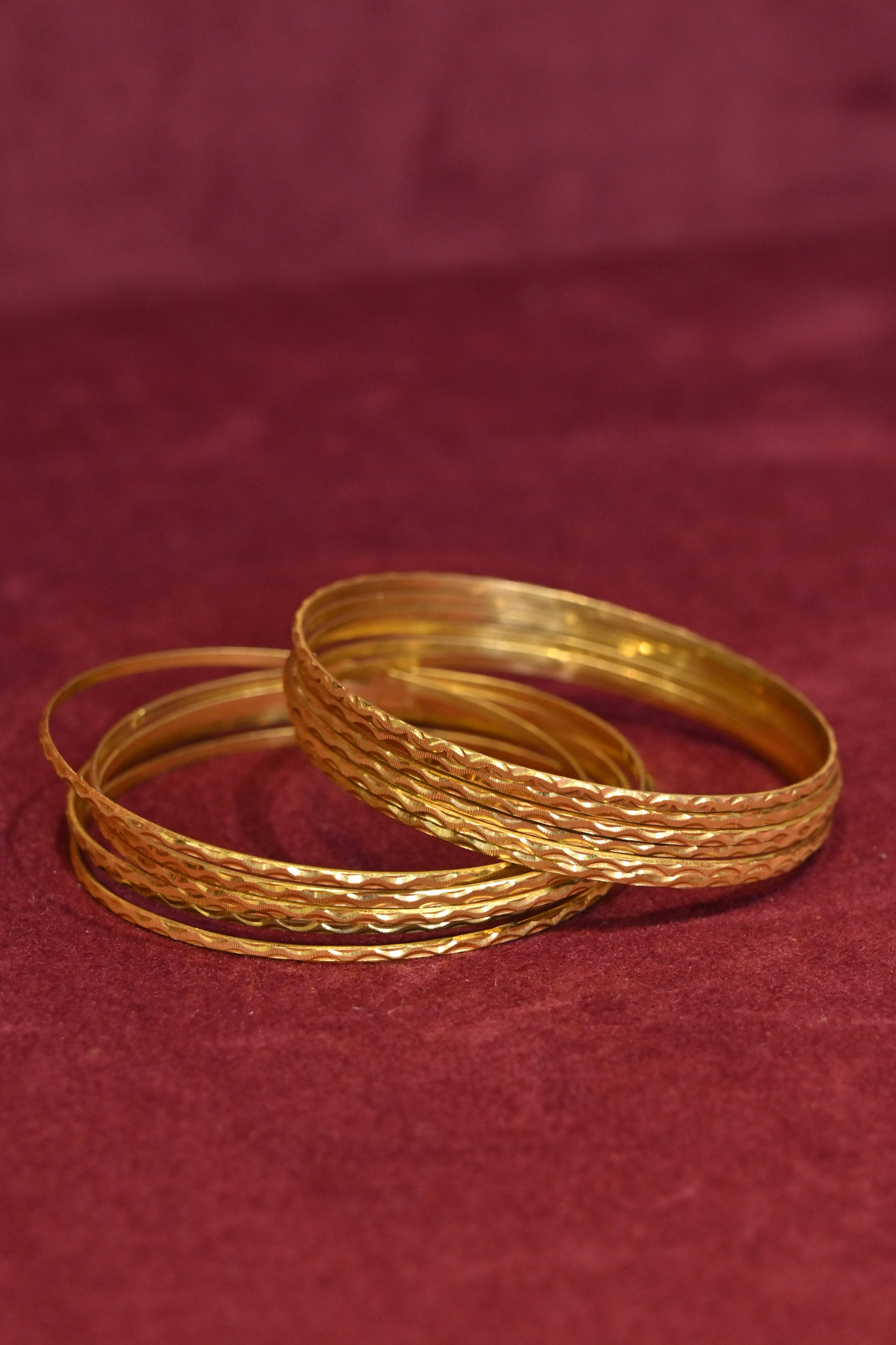 Radiant Twisted Texture Gold Bangle Set