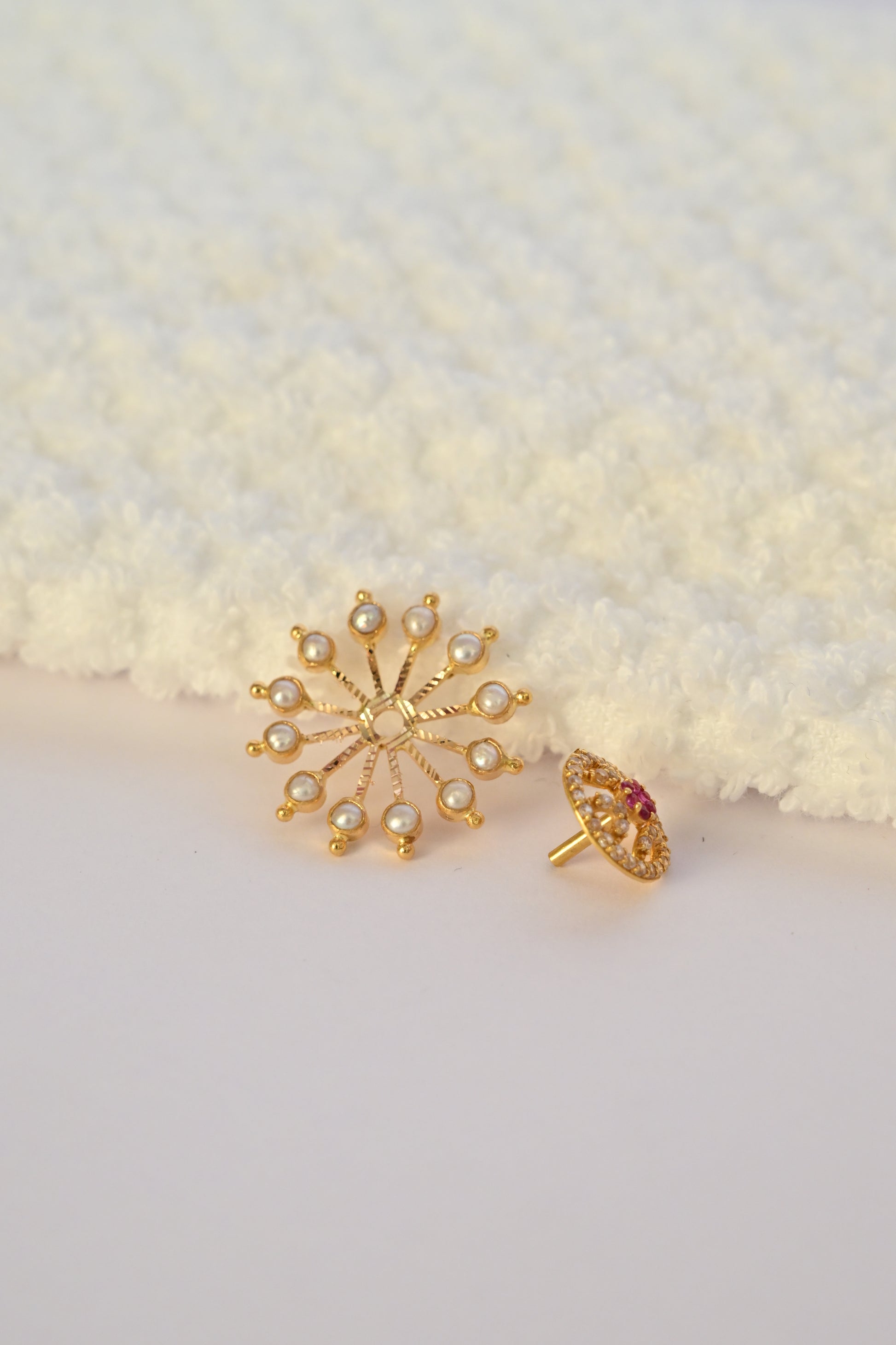 Pearl Gold Earring Frames