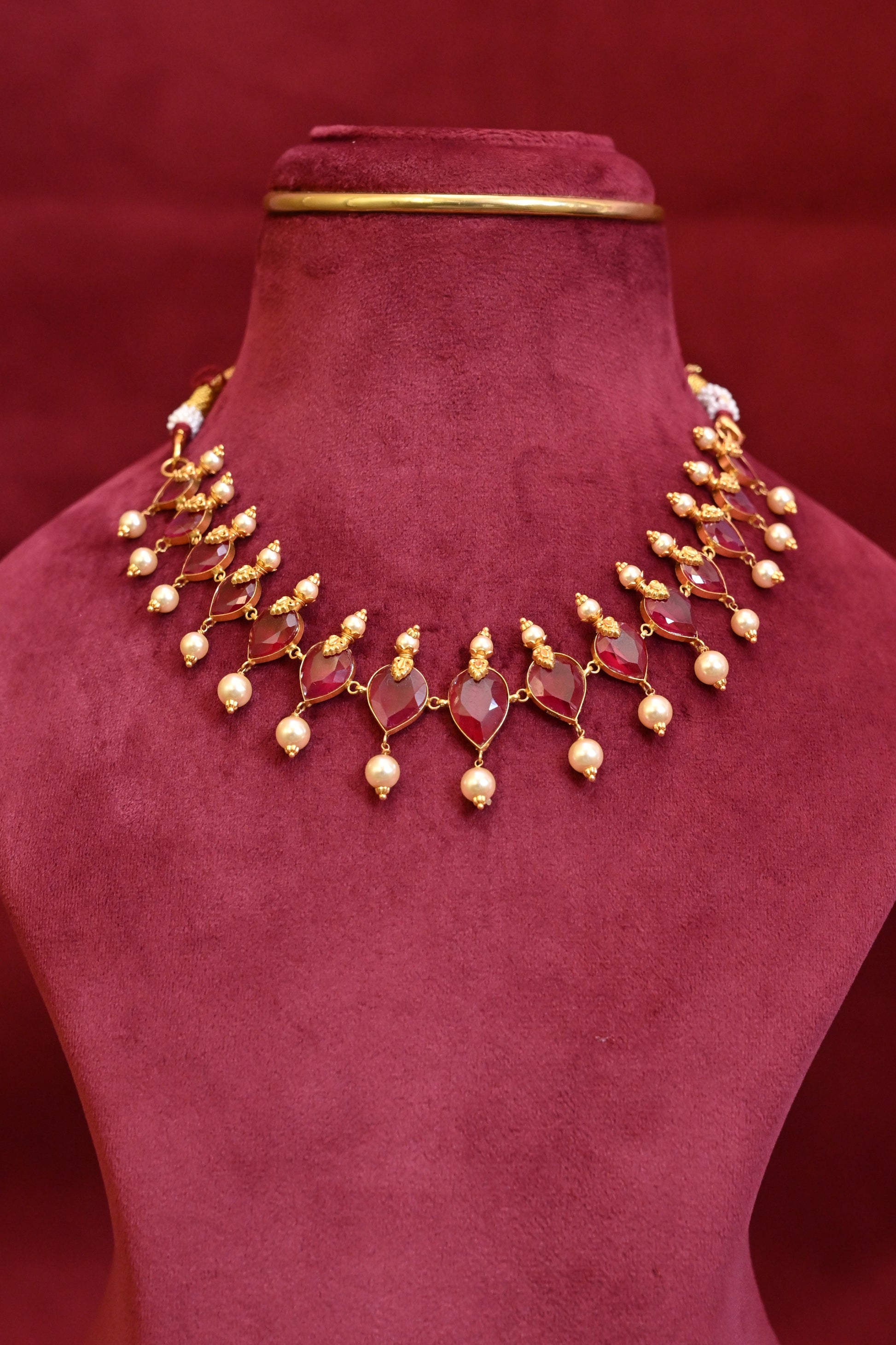 Regal Red Stone & Pearl Droplet Set
