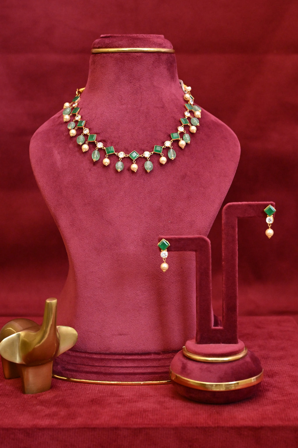Green Gemstone & Pearl Beaded Necklace