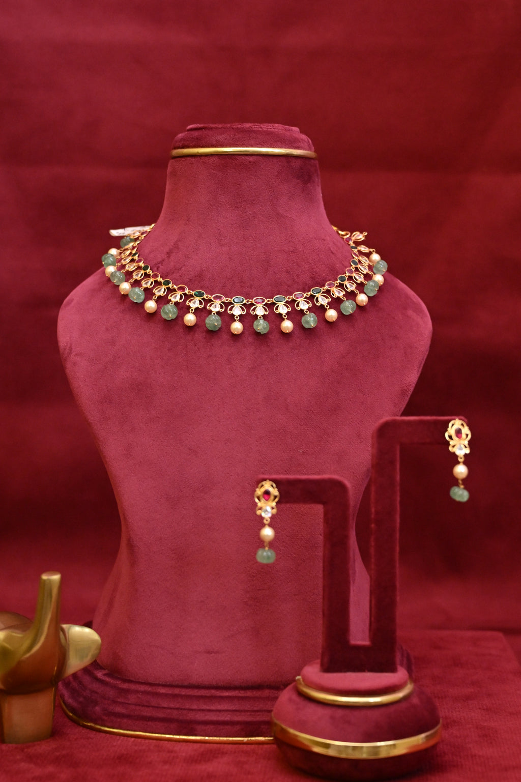 Green Gemstone & Pearl Choker Set