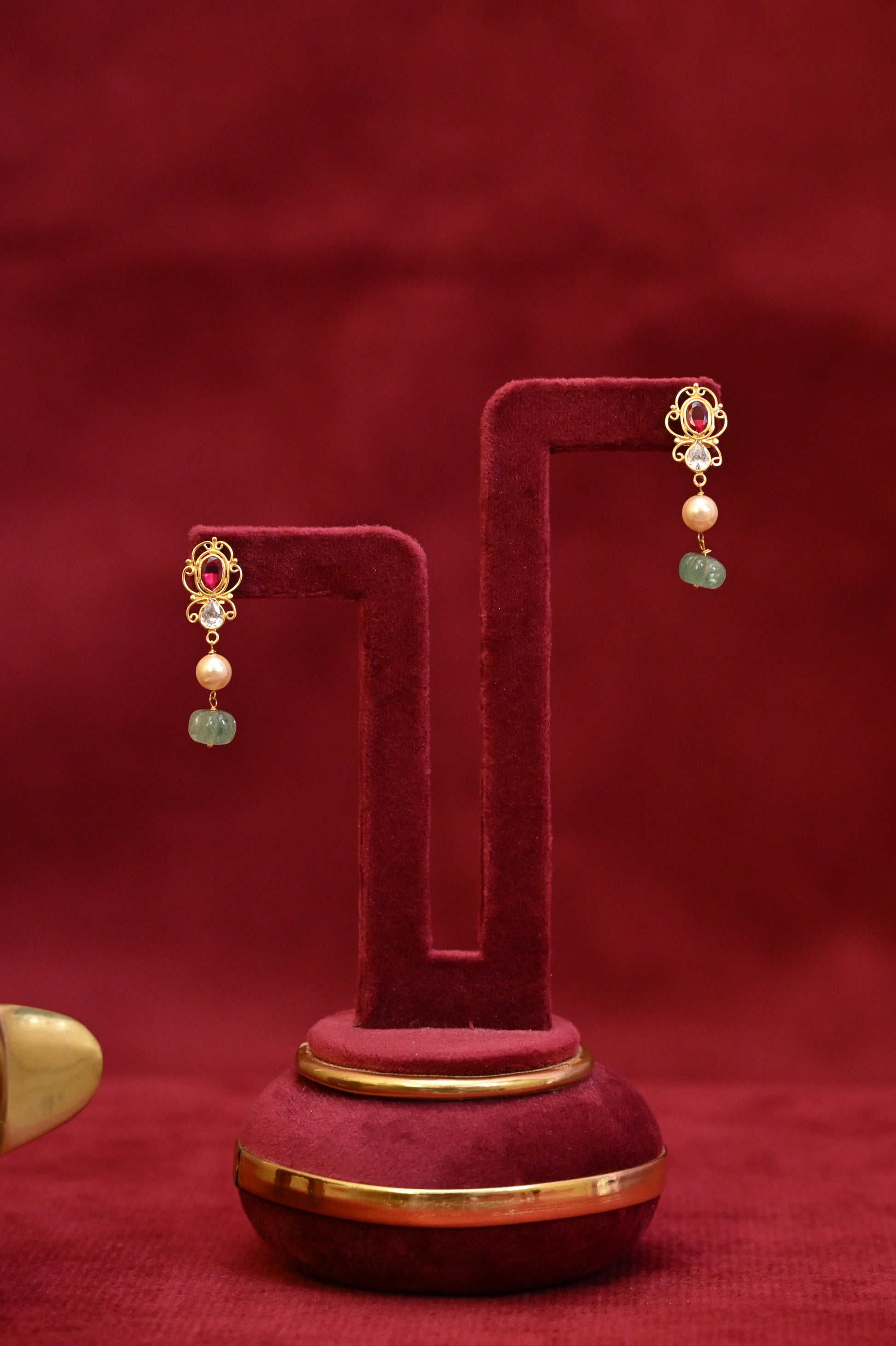 Green Gemstone & Pearl Choker Set