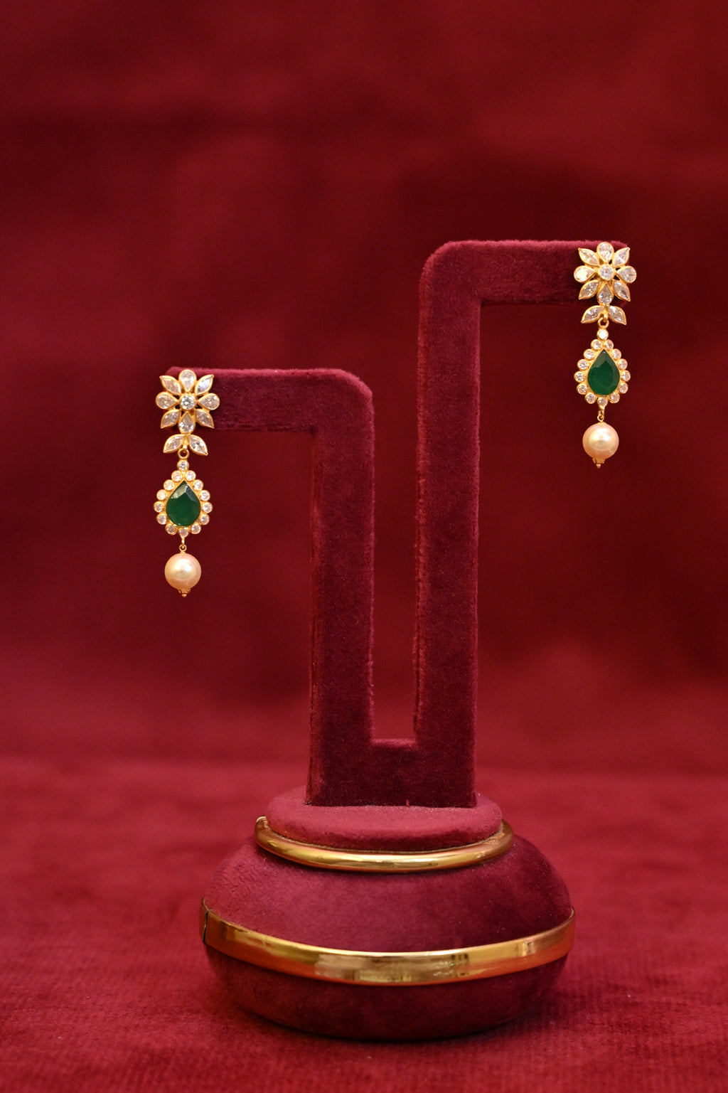 Emerald, Diamond & Pearl Drop Necklace Set