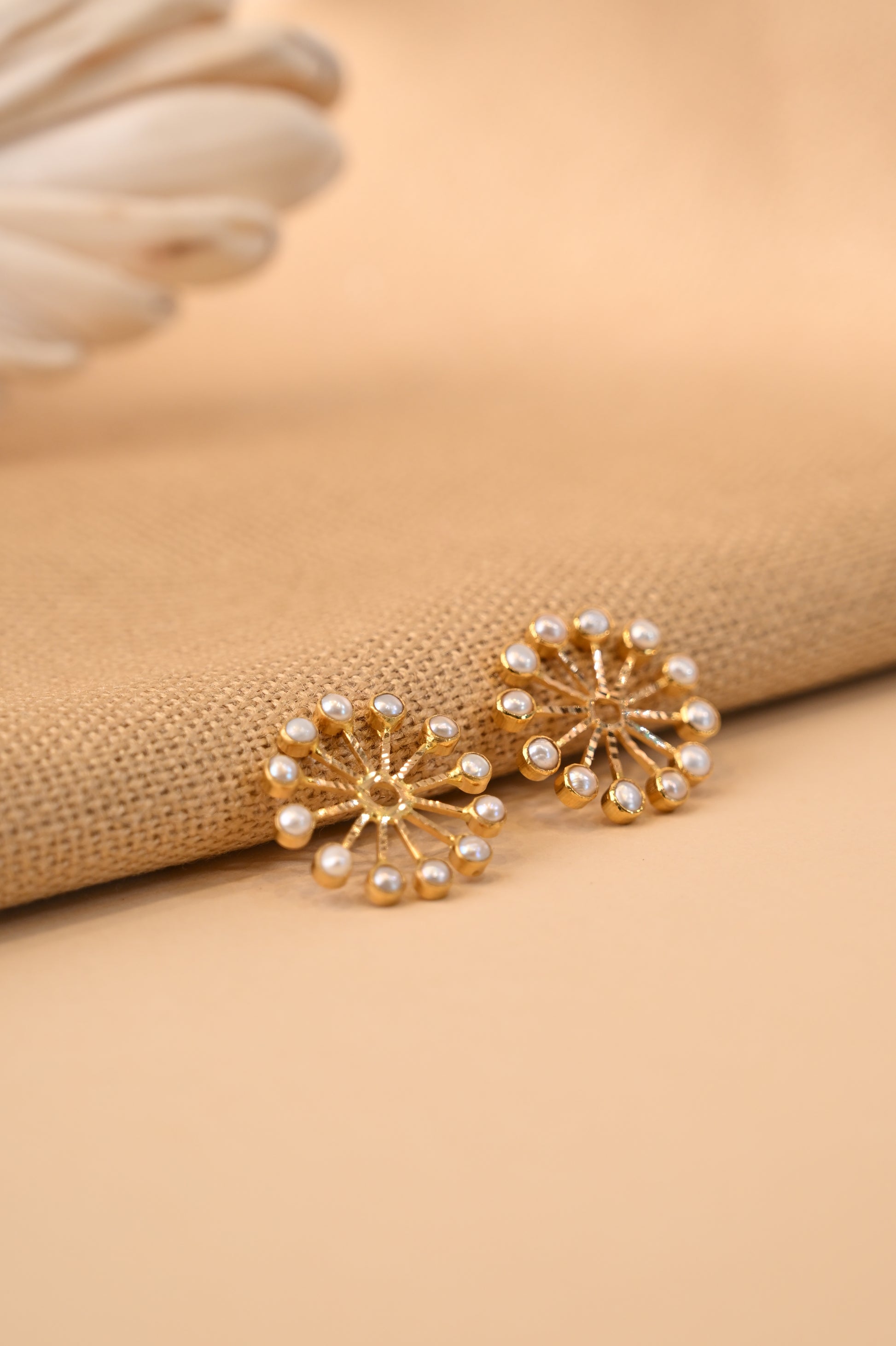 Pearl Gold Earring Frames