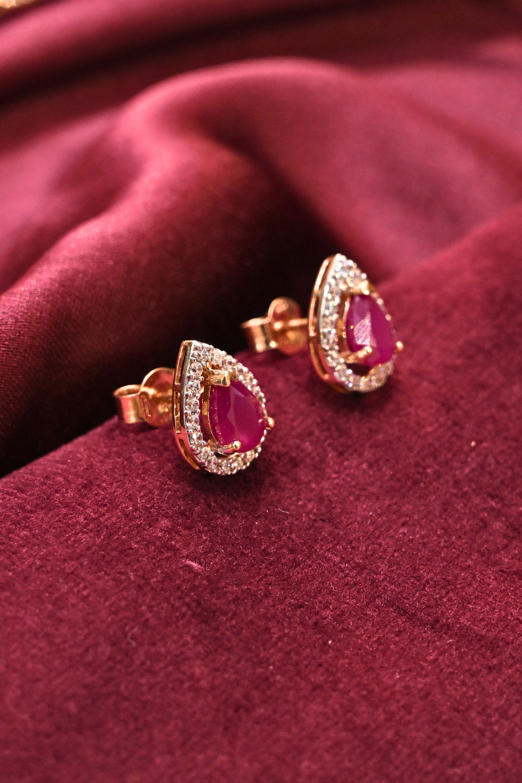 Ruby-Inspired Teardrop Necklace & Stud Earring Set