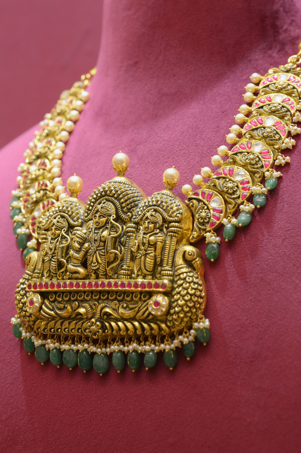 Sri Rama Pattabhishekam Temple Necklace with Emerald Drops