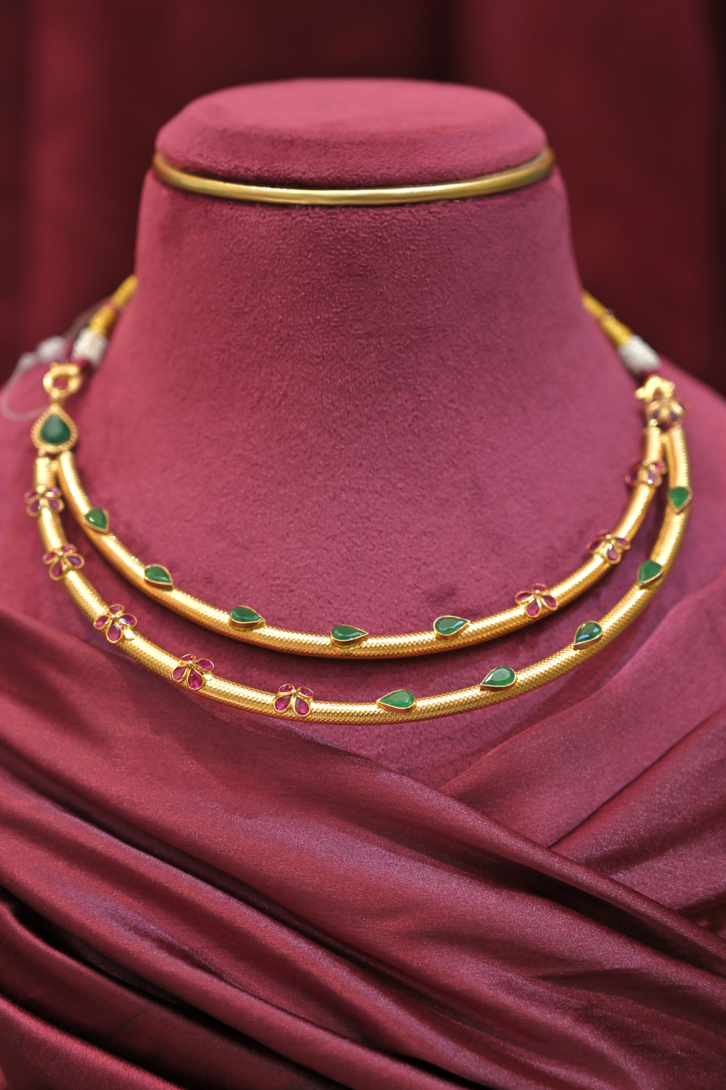 Dual Layer Green Leaf Motif Designer Necklace