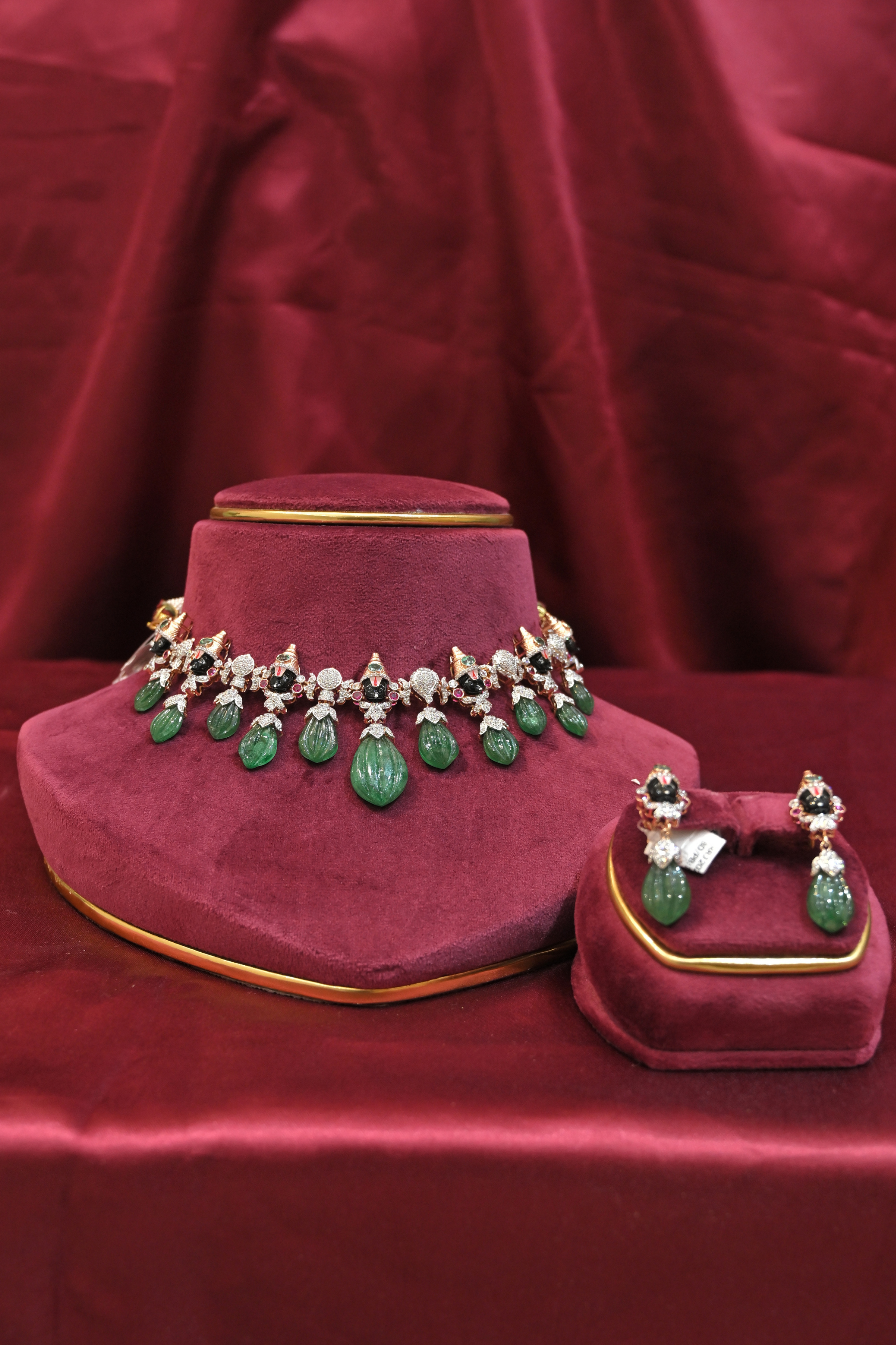 Emerald Drop Choker Set