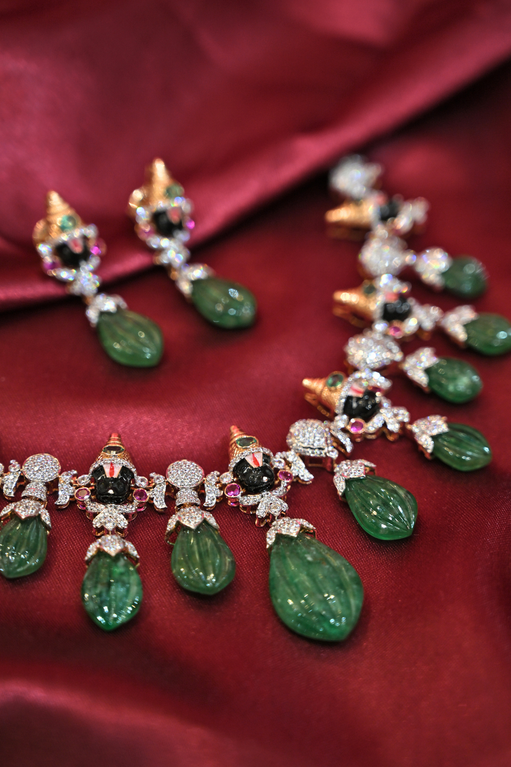 Emerald Drop Choker Set