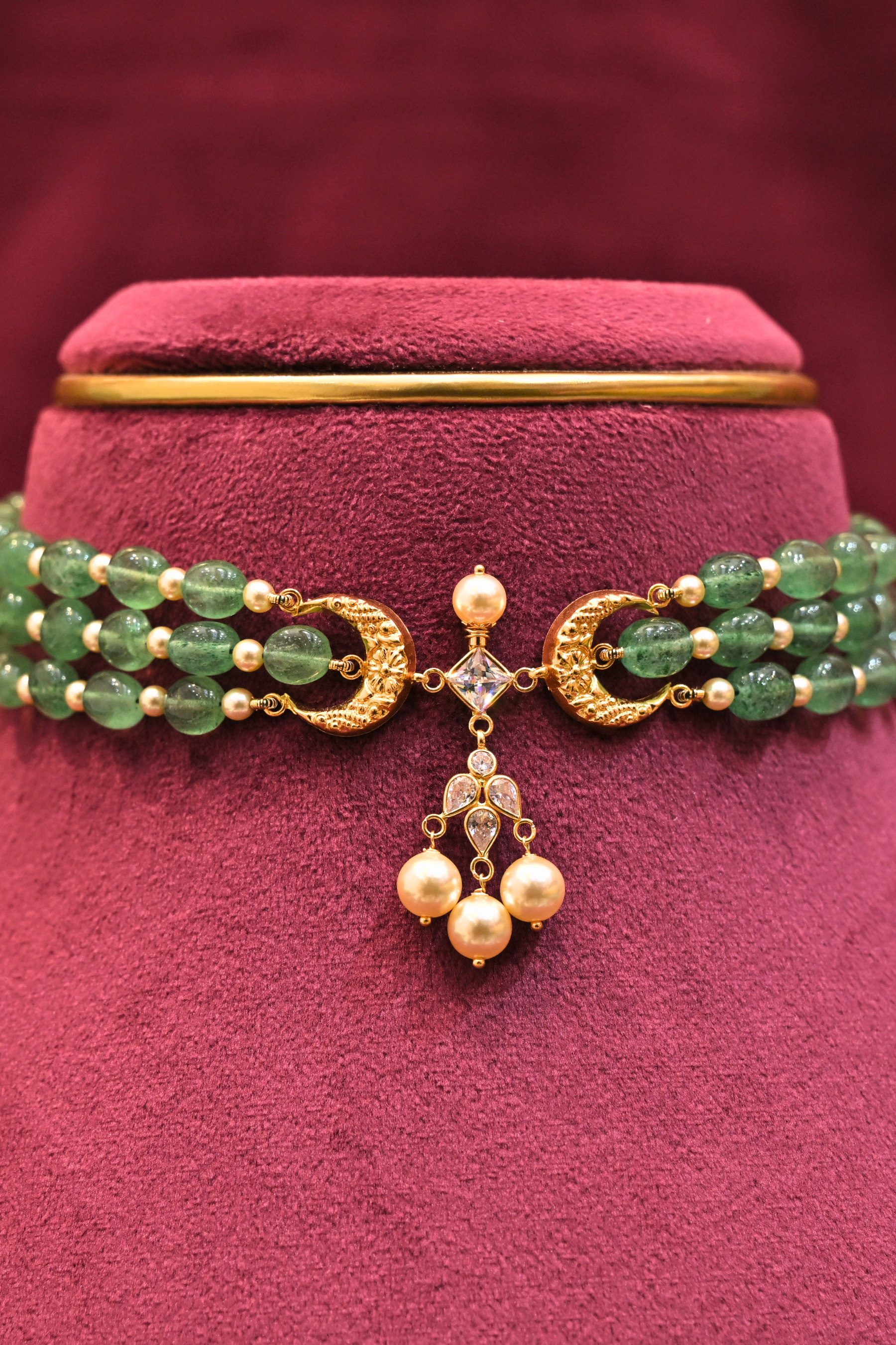 Emerald Beaded Crescent Motif Choker Necklace